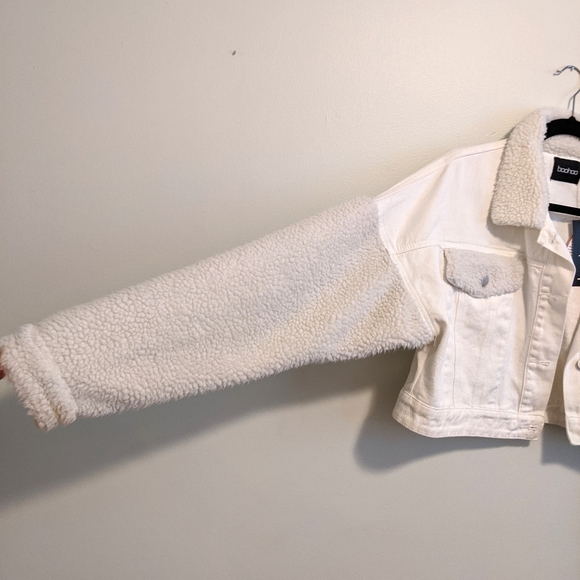 White denim jacket with Sherpa details - Picture 5 of 5